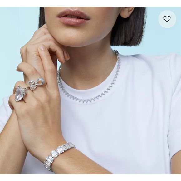 Swarovski Mesmera Cocktail Ring - Picture 5 of 8